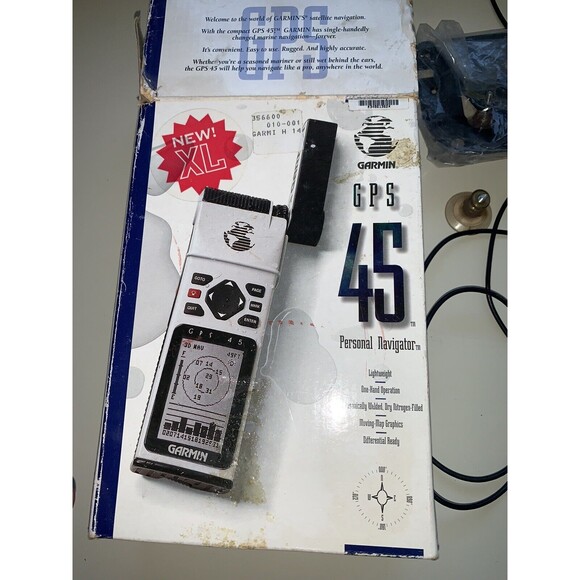 GARMIN Mobile GPS 45XL Personal Navigator Bundle + Car Adaptor/Plug/Mount/Sensor - Picture 7 of 13